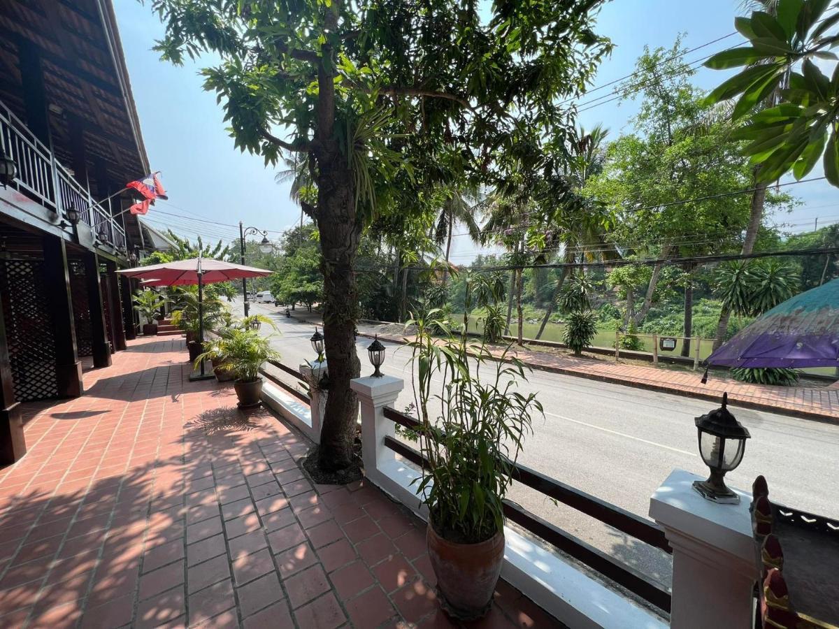 Golden Lotus Namkhan View Luang Prabang Exteriér fotografie