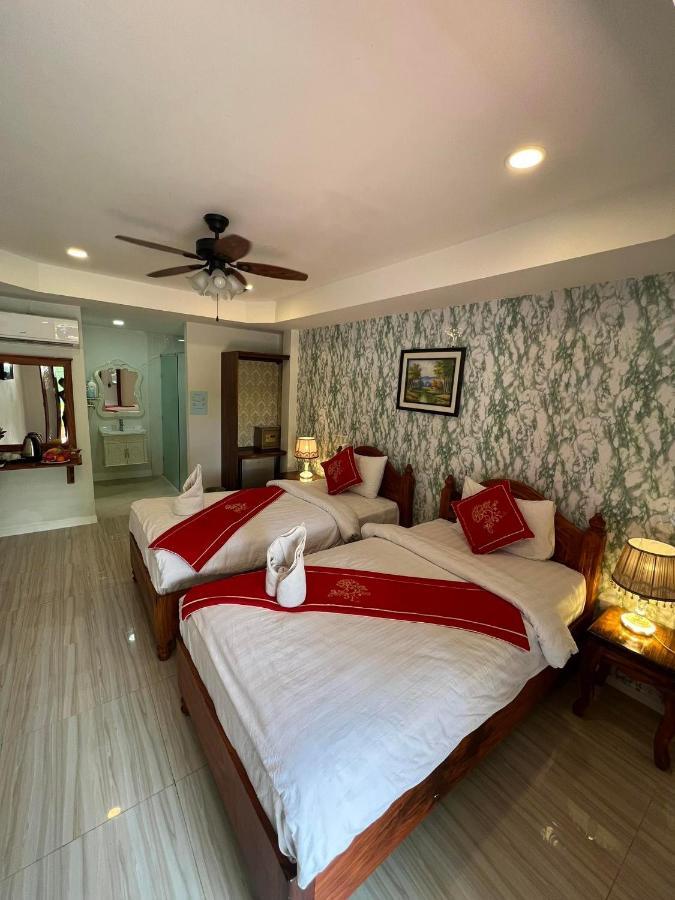 Golden Lotus Namkhan View Luang Prabang Exteriér fotografie