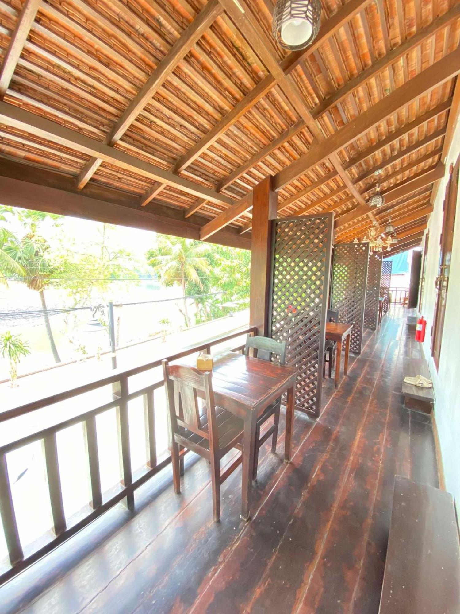 Golden Lotus Namkhan View Luang Prabang Exteriér fotografie